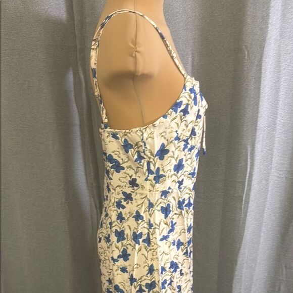Commense Blue and Cream Floral Dress - Picture 11 of 12